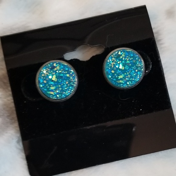 Jewelry - Blue Drusy Stud Earrings